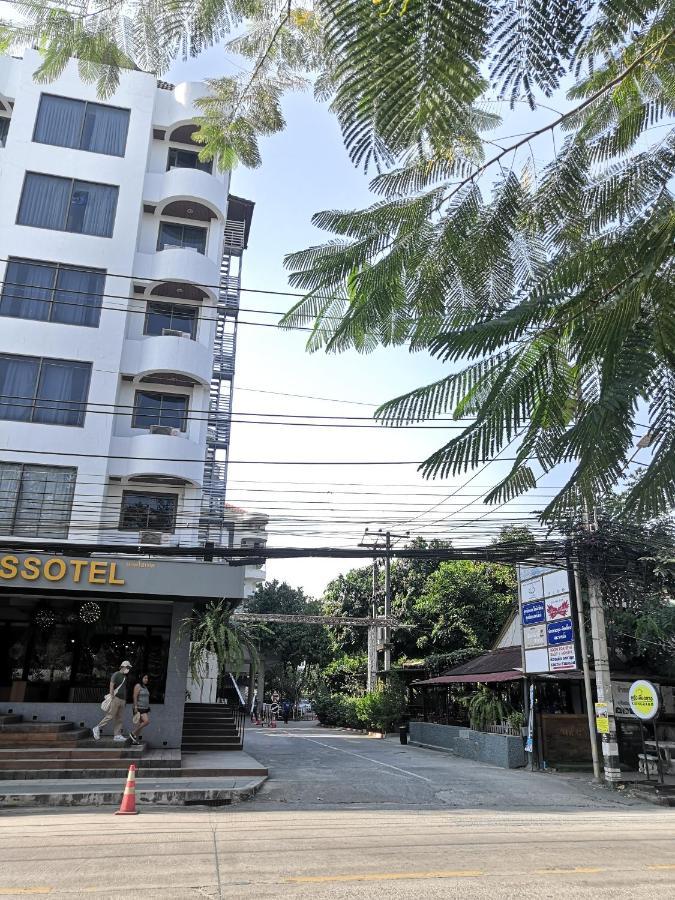 3 Pool With Condo Opposite The Train Station, Near Old City And Nimman Chiang Mai Ngoại thất bức ảnh